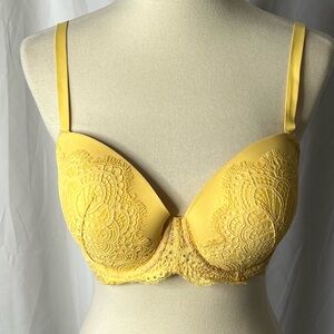 Victoria Secret Lined Yellow Demi Bra - 36 DD - Excellent Condition